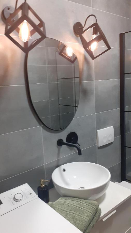 Oaza Klara Apartment Karlovac Exterior foto